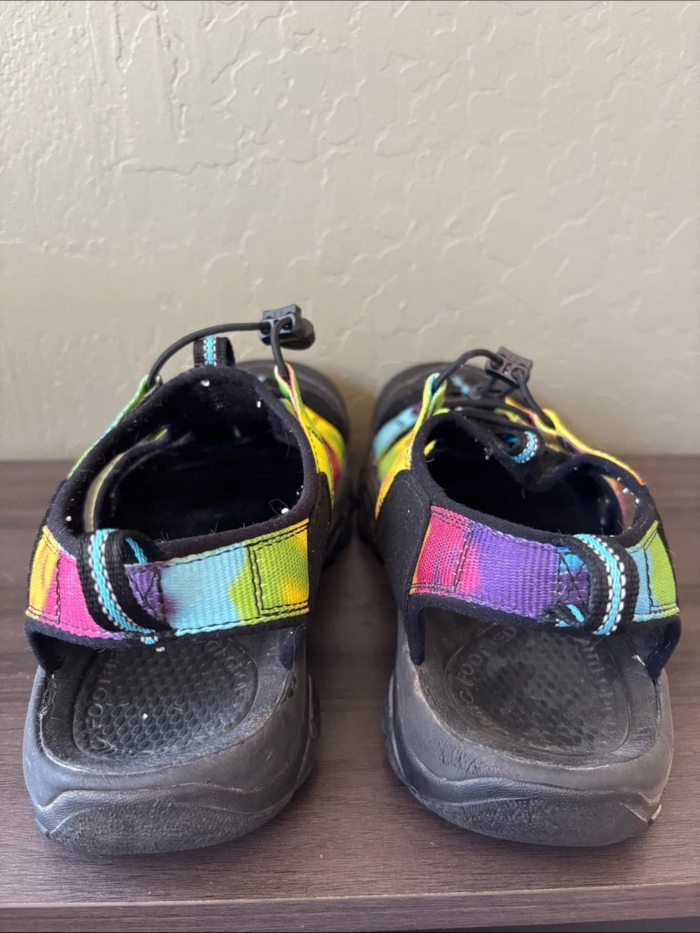 Keen Men’s Newport Retro Tie Dye Water Sport Sandal Size 11
